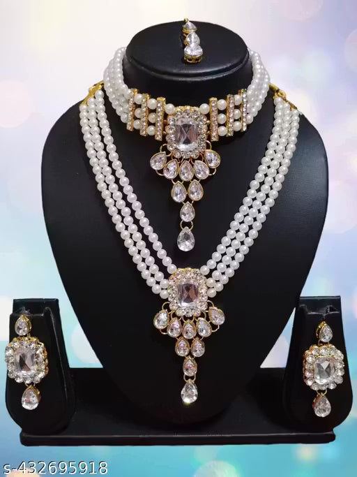 The Stunning Rock combo necklace set with earrings and maang tika